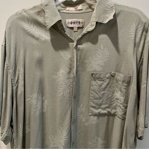 Campia Light Sage Green Button-Up Shirt